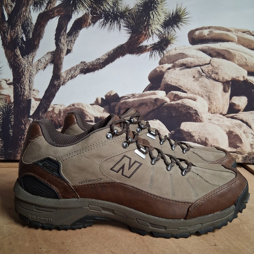 New Balance 965 Country Walking Shoes Mens 13 Brown Waterproof Hiking NICE!